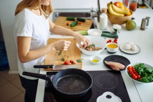 Explorez les options de restauration en chambre