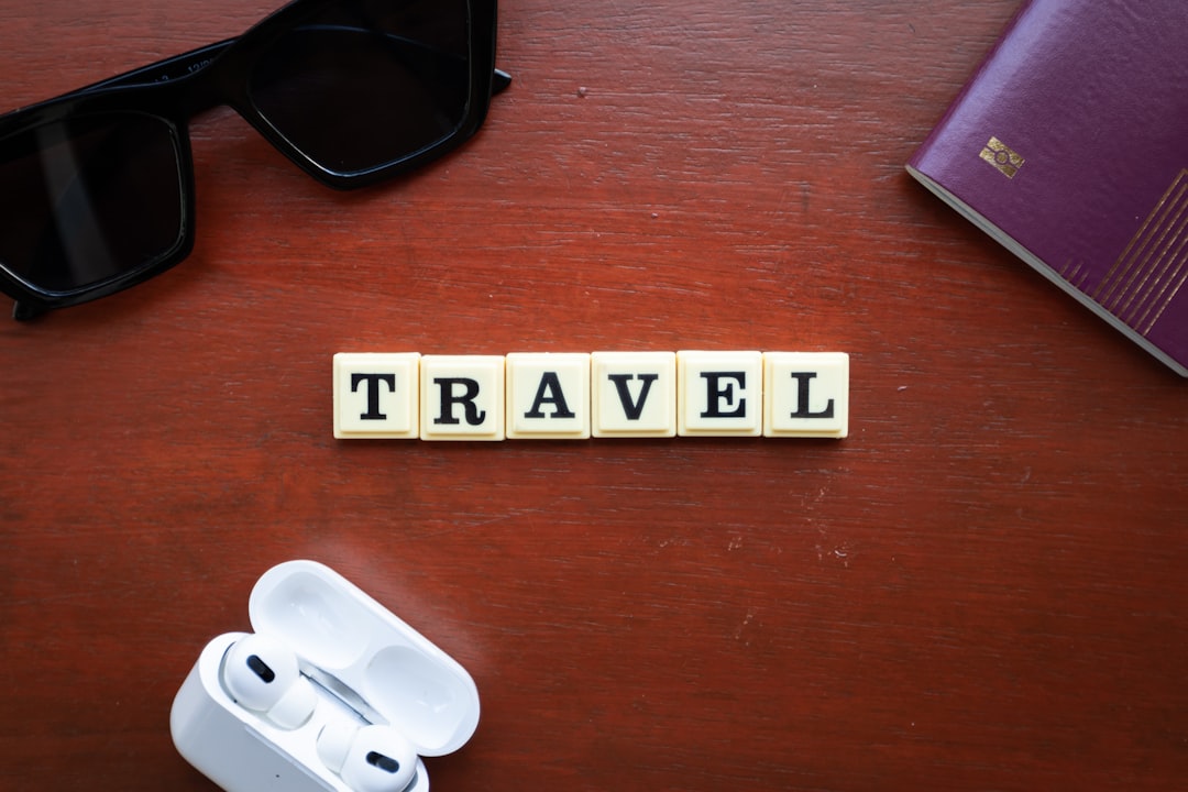 découvrez notre guide de voyage complet pour carrapateira : plages magnifiques, activités incontournables, hébergements et conseils pratiques pour un séjour inoubliable au portugal.