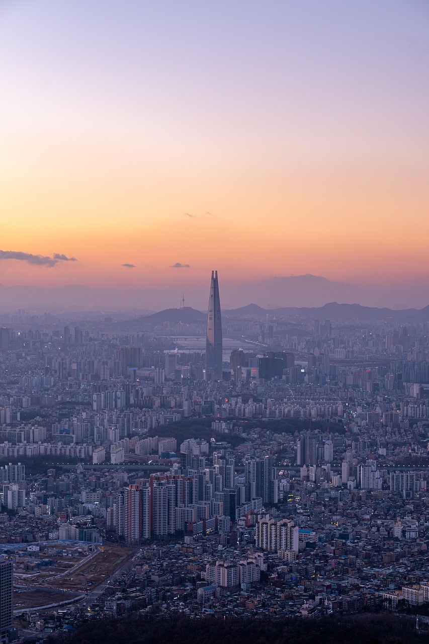 découvrez la hauteur impressionnante de la lotte world tower, l'un des gratte-ciels les plus emblématiques de séoul et du monde.