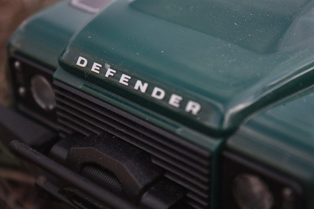 découvrez versatile defender, la solution parfaite alliant flexibilité et protection optimale pour toutes vos exigences.